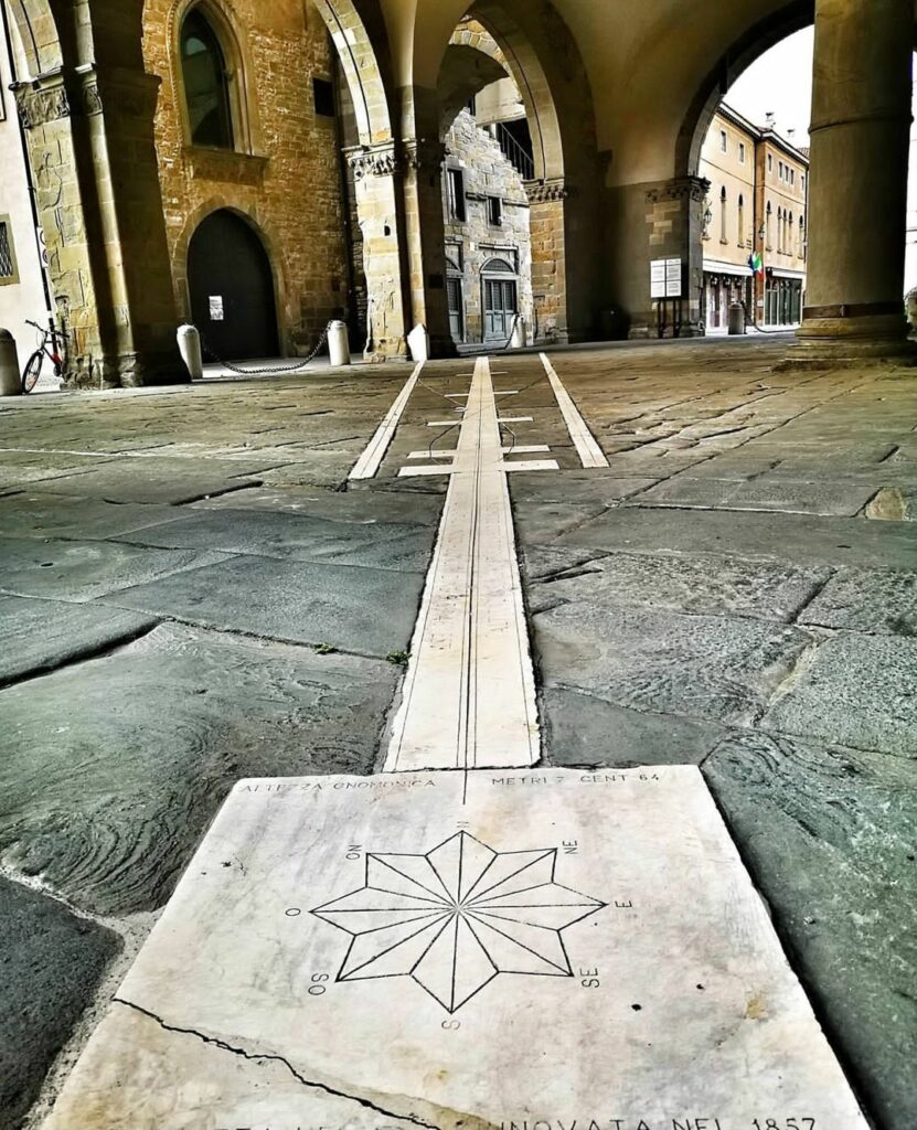 meridiana del palazzo della ragione a bergamo